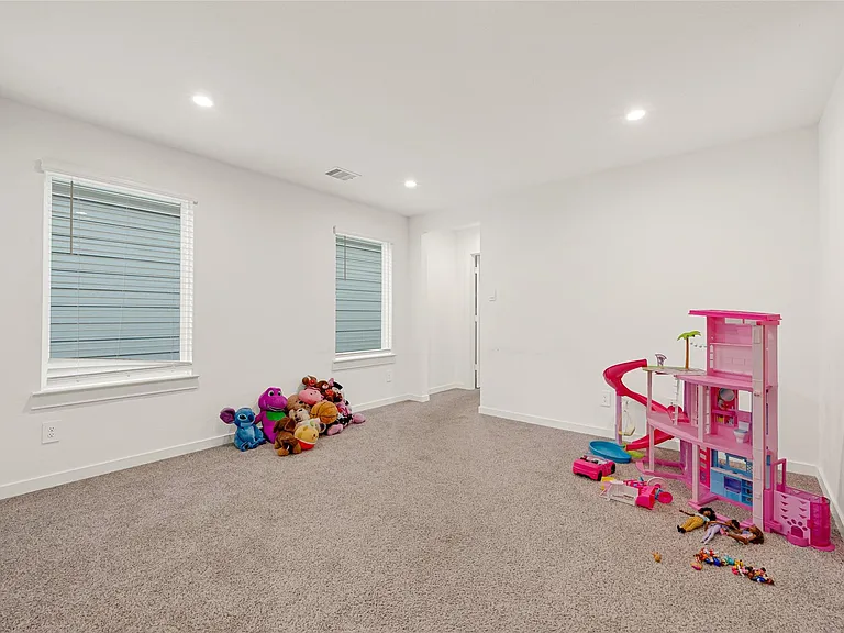 2930 Needham Garden Ln — Photo 15