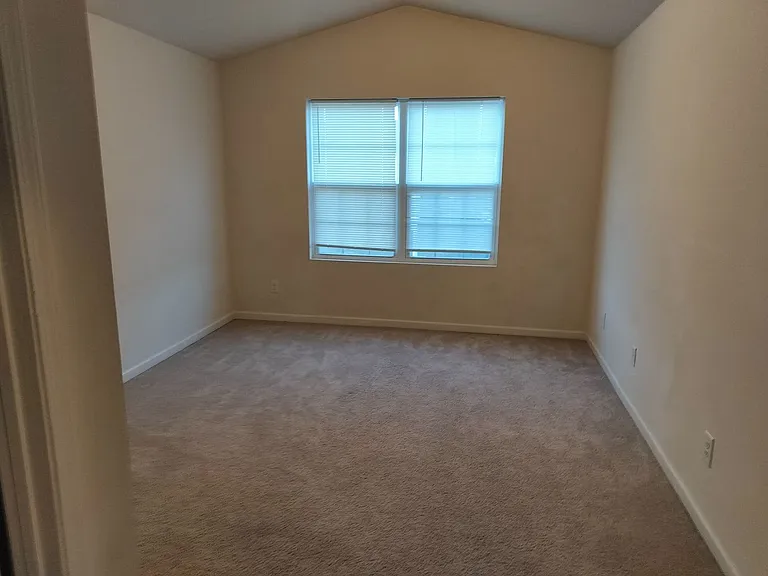 405 Holman St — Photo 14