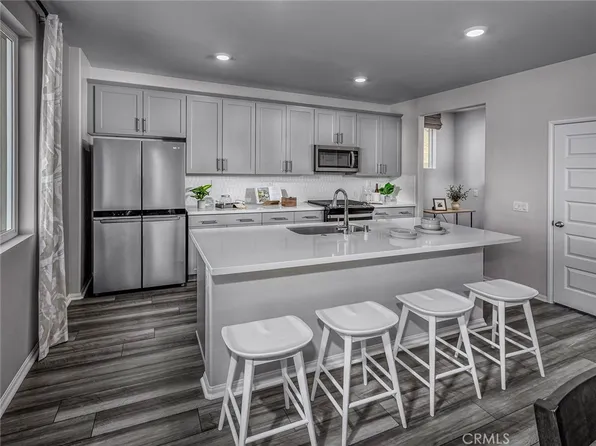 19142 River Rock Ct, Lake Elsinore, CA 92532