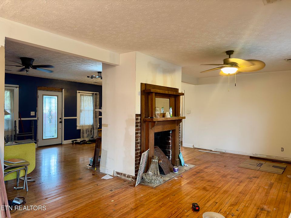 5112 Jacksboro Pike, Knoxville, TN 37918 Zillow