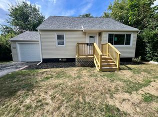 101 Douglas Ave, Liverpool, NY 13088