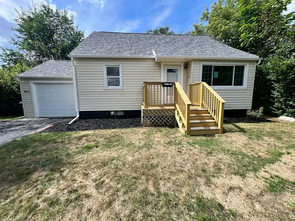 101 Douglas Ave, Liverpool, NY 13088