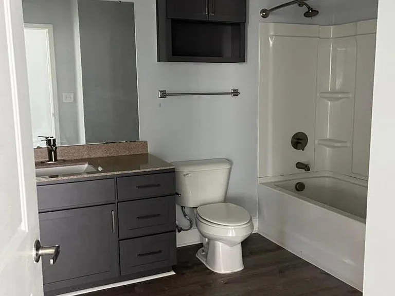 22 Wedgefield Dr #203 — Photo 7