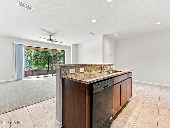 5th image of 7020 BUTTERFLY Court