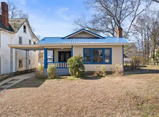 609 Raleigh Ave, Sheffield, AL 35660