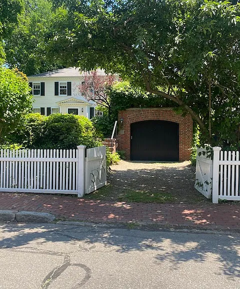 14 Brown St — Photo 12
