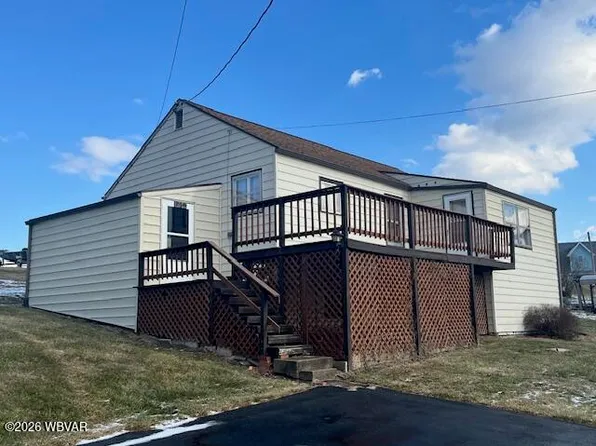 715 Village Rd, Muncy, PA 17756