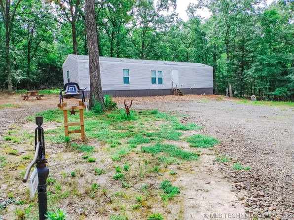 9052 S Centerpoint Rd, Atoka, OK 74525
