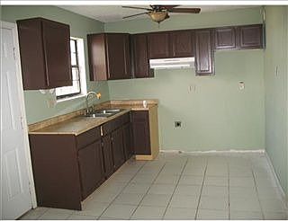 3rd image of 6718 Mather Dr