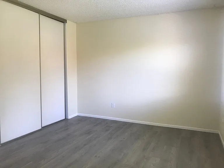 12553 Pascal Ave — Photo 17