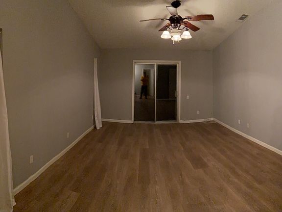 5th image of 1307 Rice Ln