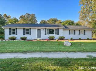 1007 Greenwood St, Middleville, MI 49333