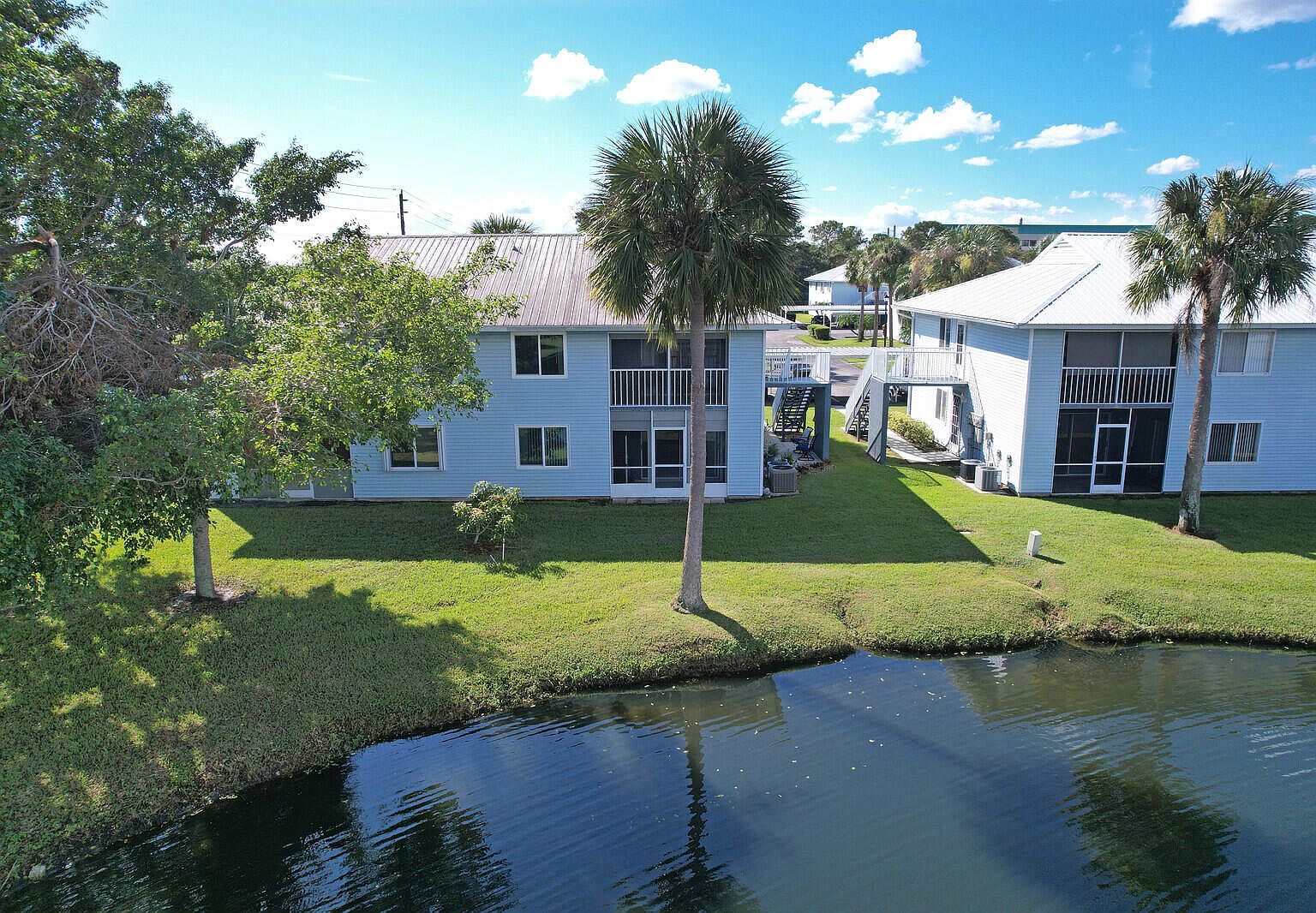 185 SE Village Drive UNIT 185, Pt Saint Lucie, FL 34952 MLS RX