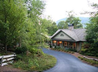 211 Panther Ridge Rd, Lake Toxaway, NC 28747