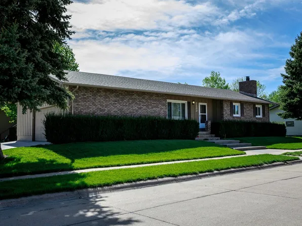 3383 36th Ave, Columbus, NE 68601