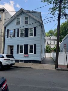 6 8th St, Cambridge, MA, 02141