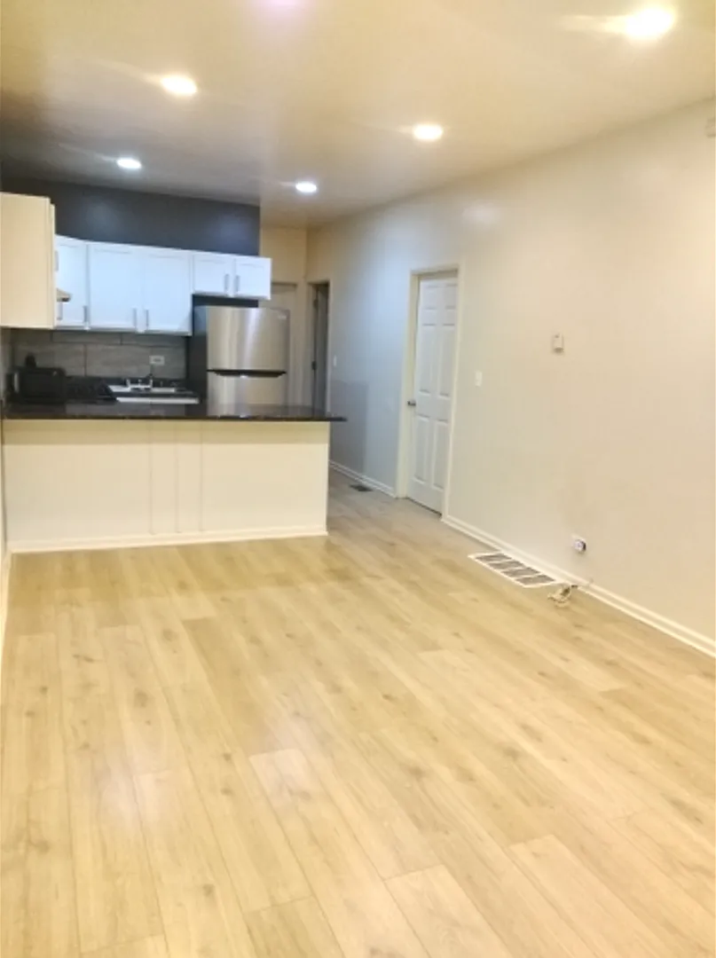 11532 S Yale — Photo 3