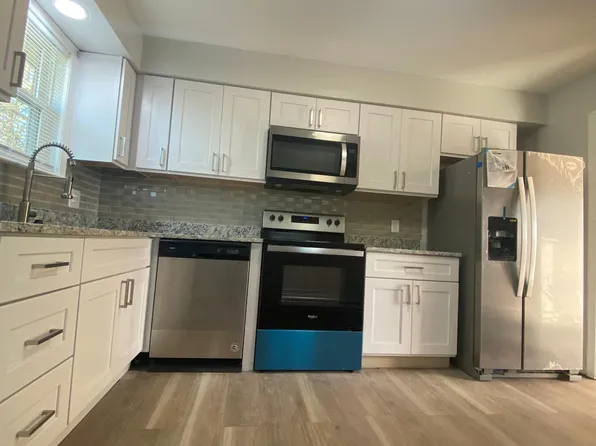 1825 Ego Dr, Virginia Beach, VA 23454