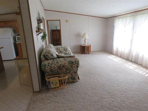 3rd image of 11674 N 1000th Ave