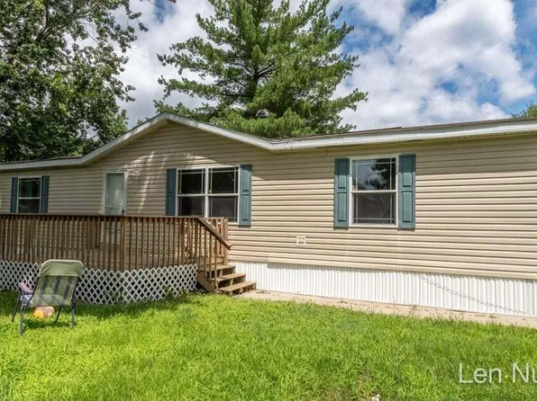 5025 Buchanan Ct, Hudsonville, MI 49426