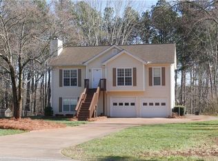 1970 Pilgrim Rd, Cumming, GA 30040