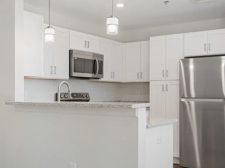 Harmony Apartments at Columbus — Photo 9