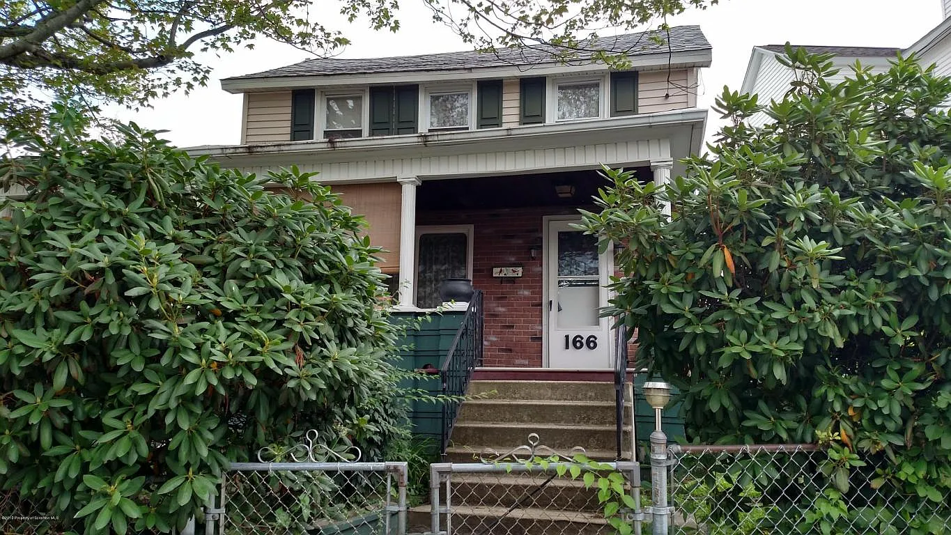 166 Terrace St photo 1