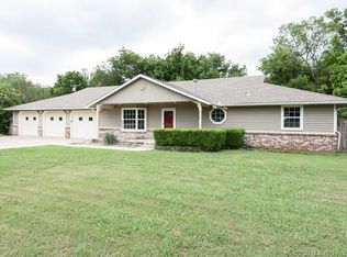 313 Main, Skiatook, OK 74070