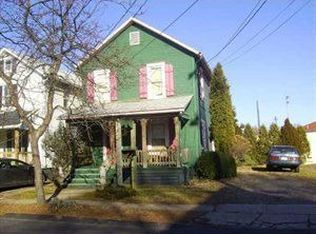 209 Jackson St, Grove City, PA