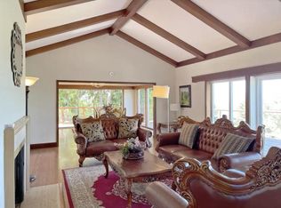 26375 Taaffe Rd, Los Altos Hills, CA 94022