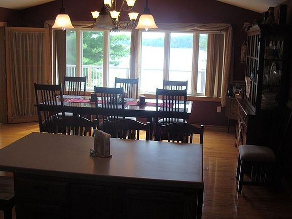 4th image of 28918 N Lake Dr