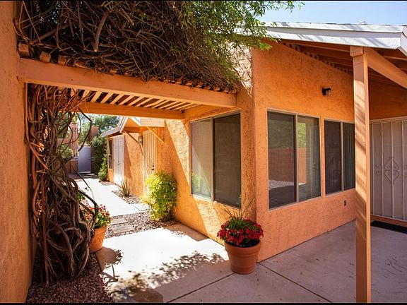 4th image of 7237 S Camino Del Arco Iris
