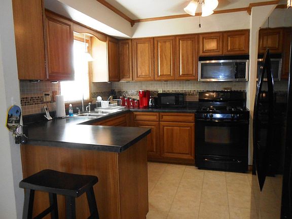 3rd image of 6501 N 80th St