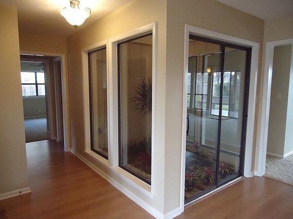 2nd image of 217 Taos Dr