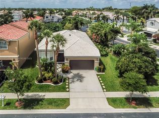 1488 NW 158th Ln, Pembroke Pines, FL 33028