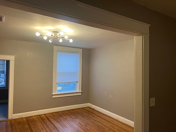 2nd image of 74X Melville Ave