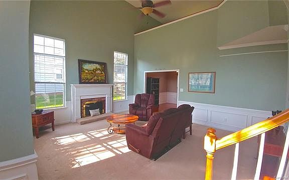 3rd image of 6823 Neuhoff Ln