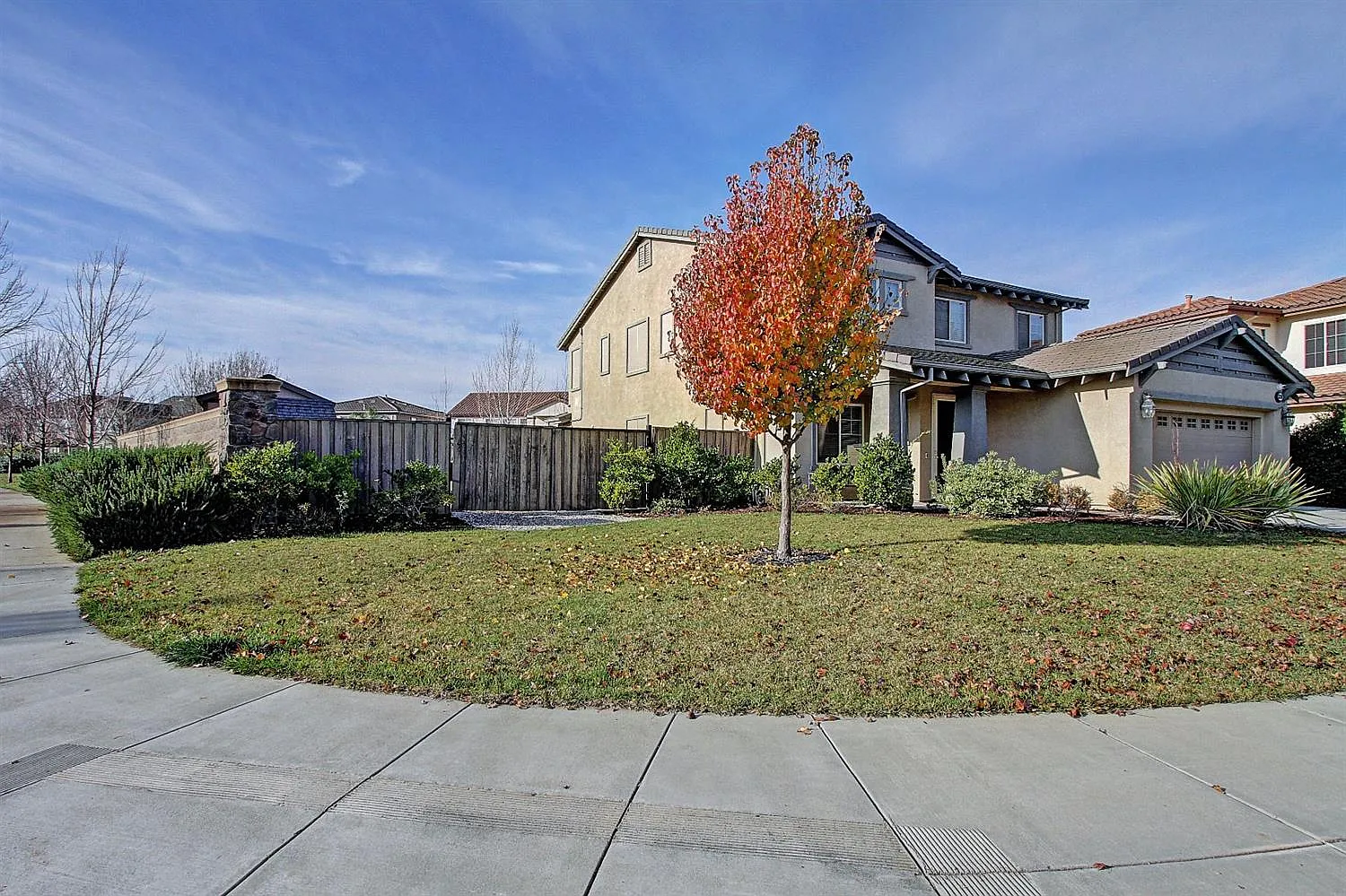 3880 Kaweah St photo 1