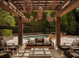 14047 Aubrey Rd, Beverly Hills, CA 90210