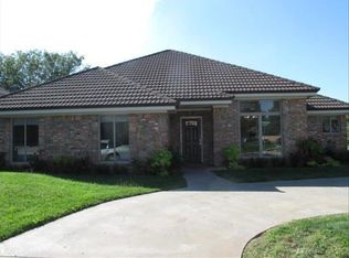 2 Champions Cir, Amarillo, TX 79124