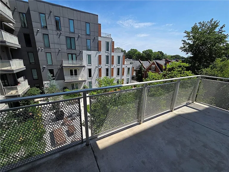 775 Juniper St NE #428 — Photo 21