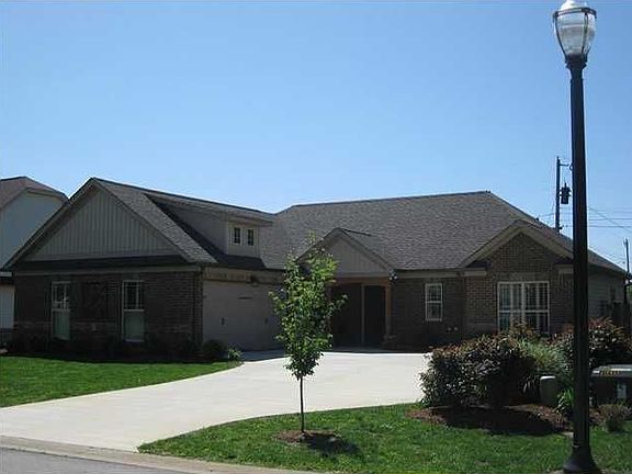 3rd image of 3392 Willow Lake Cir Dr
