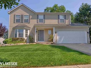 5005 Spring Meadow Dr, Clarkston, MI 48348
