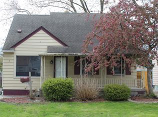 13515 Superior St, Southgate, MI 48195