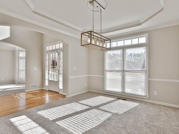 Formal dining room