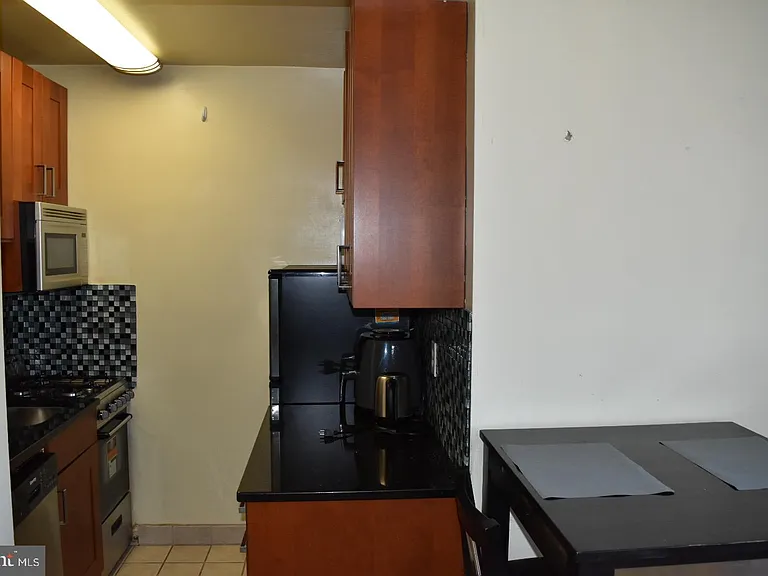 1111 Arlington Blvd #825 — Photo 13
