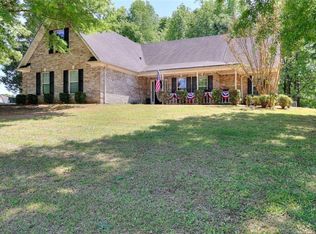 65 Stewart Hollow Ln, Covington, GA 30016