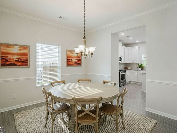 4th image of 119 Ridgewood Way
