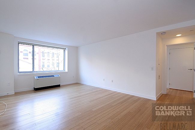 1st image of 40 W 116th St APT A306