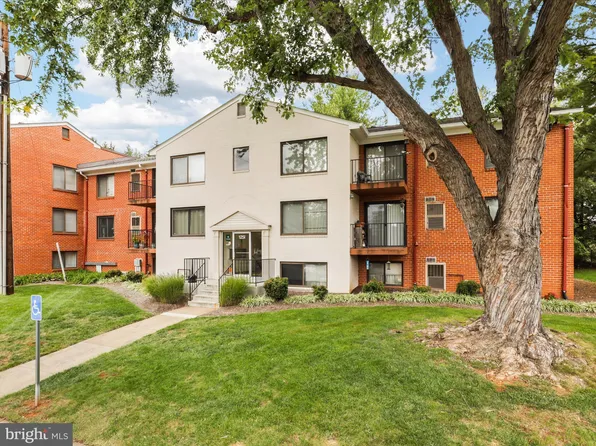 125 Driveway Clubhouse I, Leesburg, VA 20175